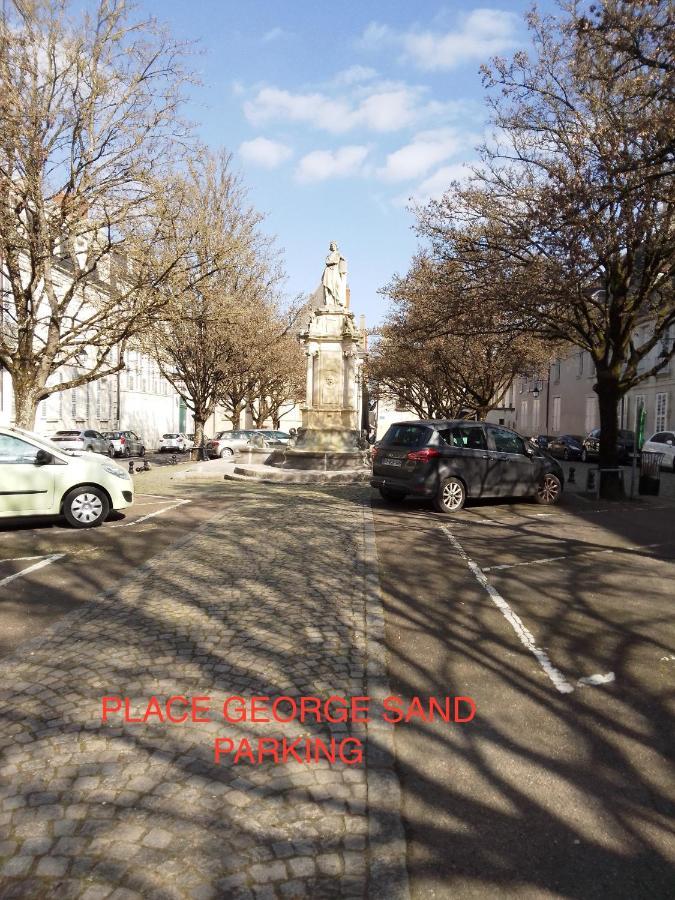 Le George Sand Elegant Studio Coeur Historique 博格斯 外观 照片